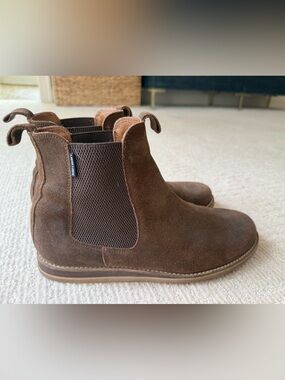 next Brown Suede Chelsea Men’s Boots